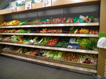 raft comercial pentru produse de birou
